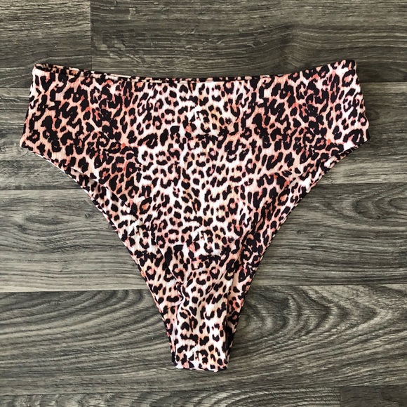 SOLD * 2/$15 - NEW! SHEIN High-waisted Swim Bottom - Picture 2 of 6